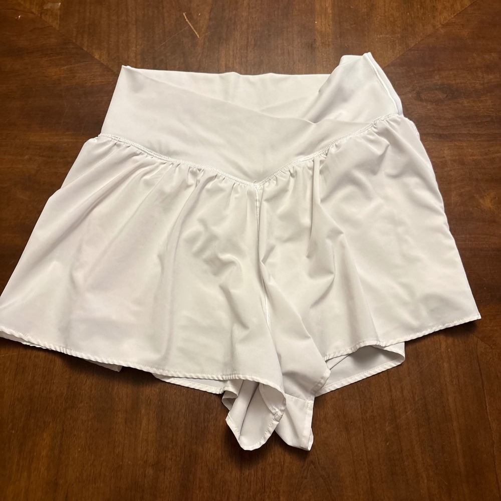 OFFLINE by Aerie Real Me Crossover Shorts Women Large White Flowy Skort